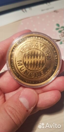 Монета 1 доллар Либерия 2002