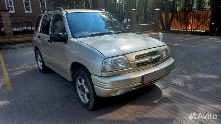 Suzuki Escudo 2.0 AT, 1997, 264 254 км