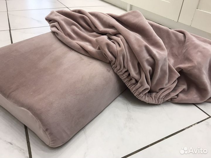 Чехол на кушетку и подушка