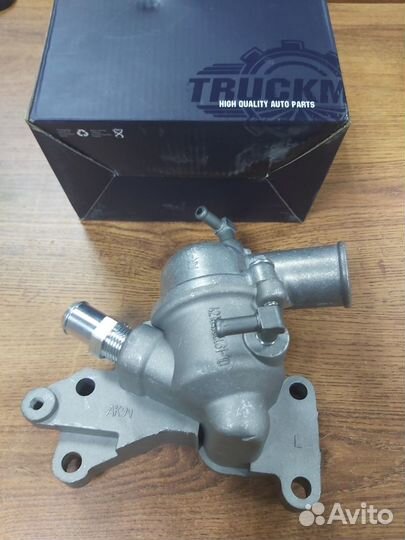 Корпус термостата умз 421. универсальный в сборе