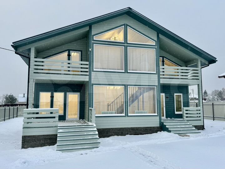 Дом 200 м² на участке 10 сот.