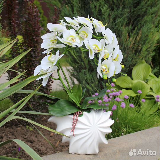 Орхидея (латексная) в вазе. Декор для дома