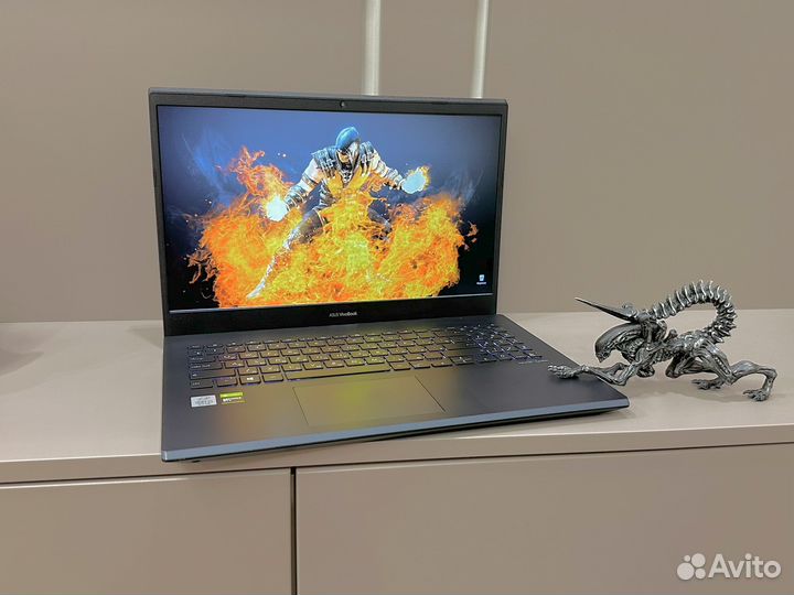 Asus i5 10gen/1650TI/12gb/ssd/ips Full HD