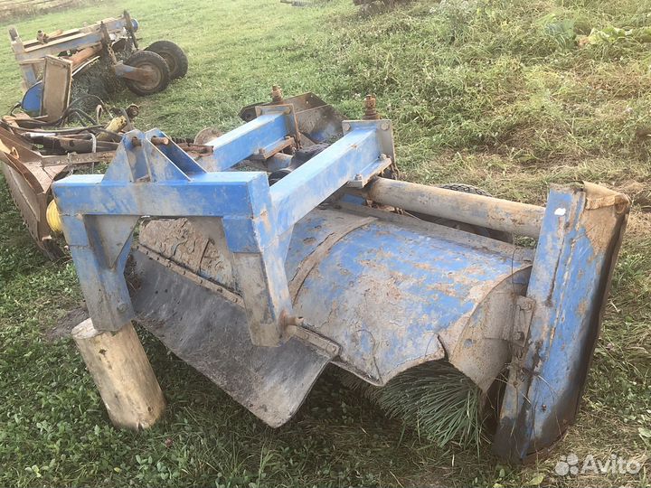 Щетка коммунальная мтз