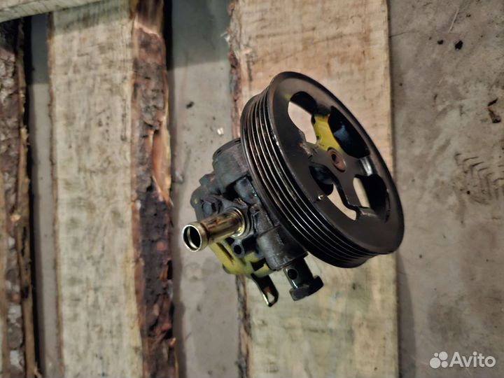 Насос гур Outlander Airtrek Chariot Grandis 4G69