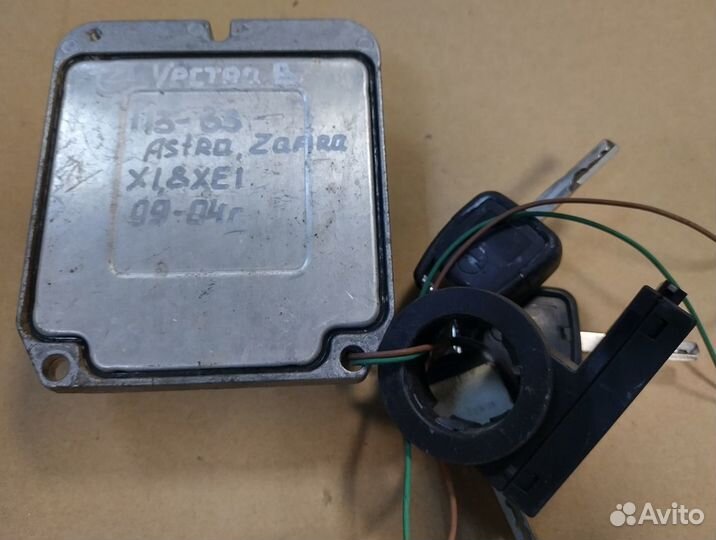 Блок управления Opel Vectra B X18XEI