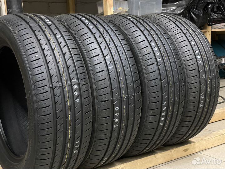 Roadstone Eurovis Sport 04 215/50 R17