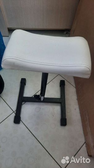 Педикюрная подставка для ног б/у самовывоз