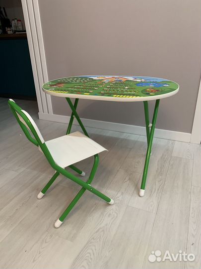 Столик детский складной