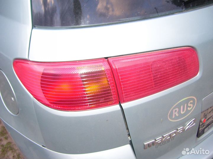 Мазда 2 demio фонарь задний