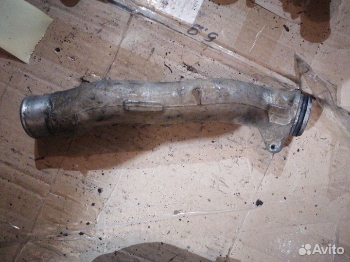 Патрубок интеркулера Toyota Land Cruiser VDJ200