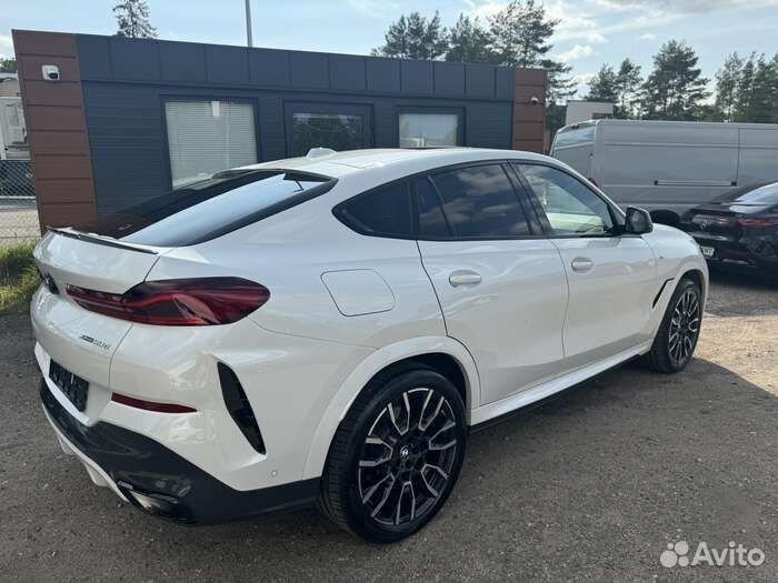 BMW X6 3.0 AT, 2023, 12 900 км