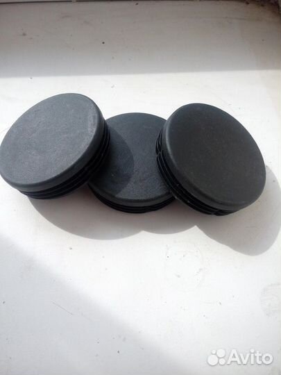 Заглушки пластиковые 60