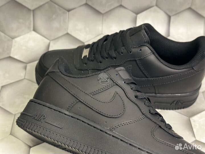 Кроссовки Nike Air Force 1 черные