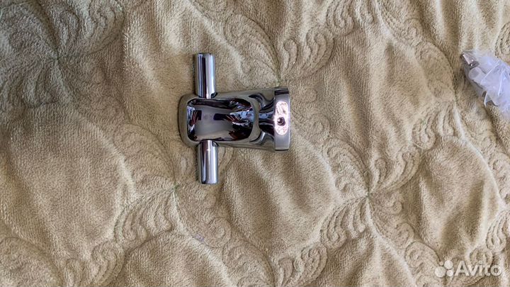 Крючок двойной titan 77114