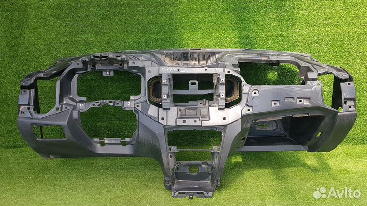 Торпедо каркас на LADA x-ray