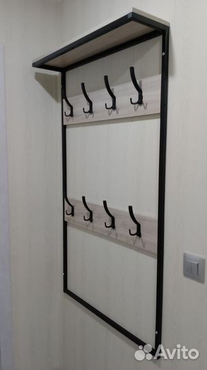 Вешалка настенная