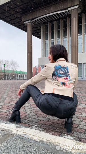 Одежда с ручной роспиью