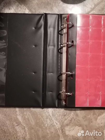 Альбом универсальный для монет с разделителями