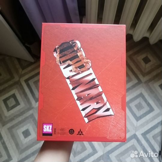 Кпоп альбом stray kids oddinary