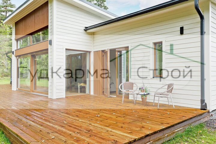 Коттедж 136 м² на участке 10 сот.