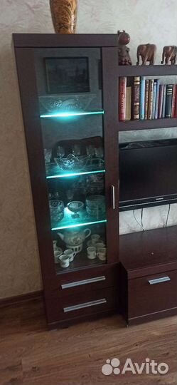 Стенка в гостиную