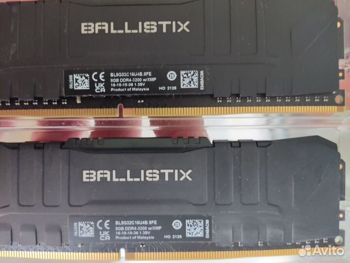 Crucial Ballistix Black DDR4 16 гб 3200