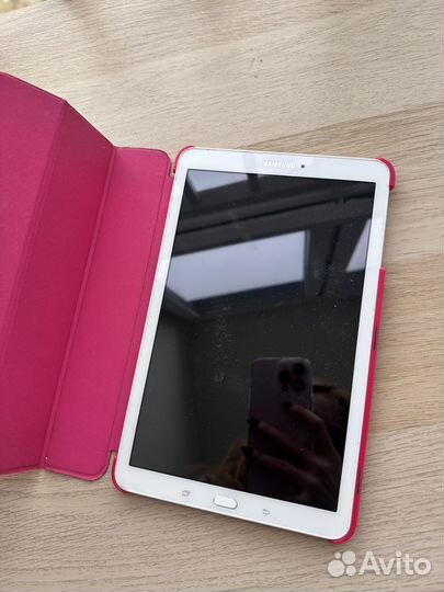 Samsung Galaxy Tab E планшет