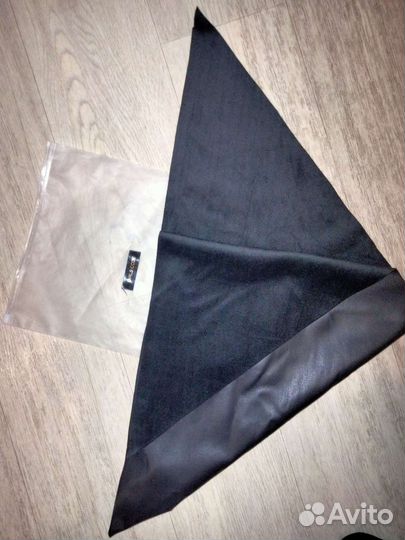 Косынка кожаная