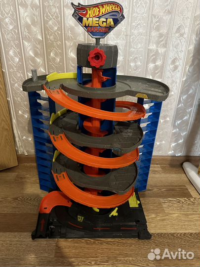 Хотвилс трек