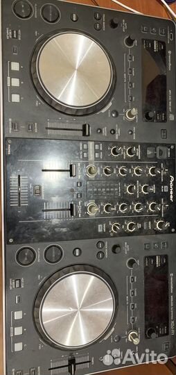 Dj контролер pioneer XDJ R1