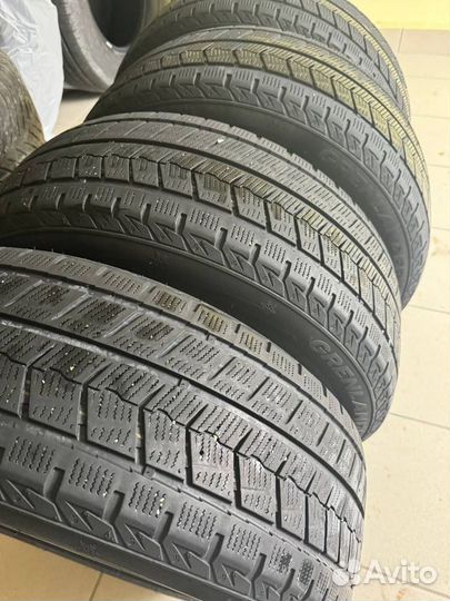 Grenlander Winter GL868 215/55 R17