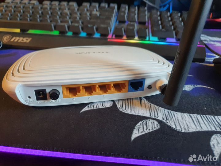 Wi-Fi роутер TP-link TL-WR740N