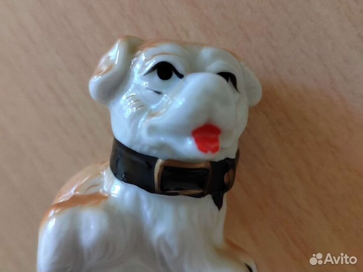 Уникальная фарфоровая Собака