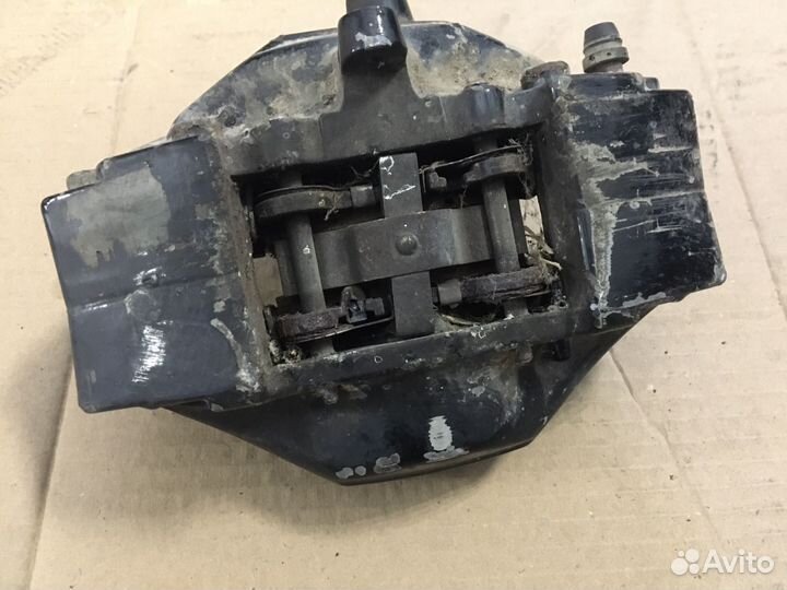 Суппорт задний левый Mercedes W163 (5165)