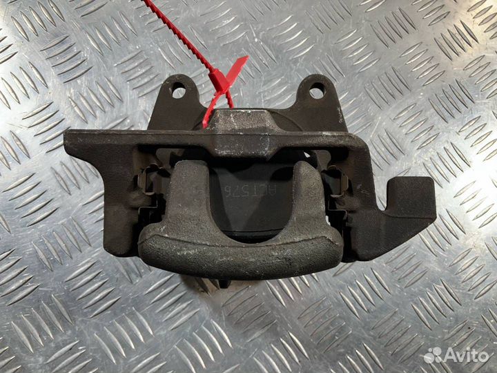 Суппорт тормозной задний левый Audi A6 4F/C6 рест