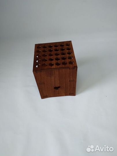 Подставка под кисти