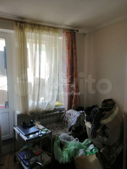 Комната 19 м² в 9-к., 1/9 эт.