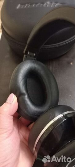 Беспроводные наушники