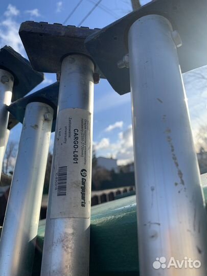 Штанга распорная крепления груза