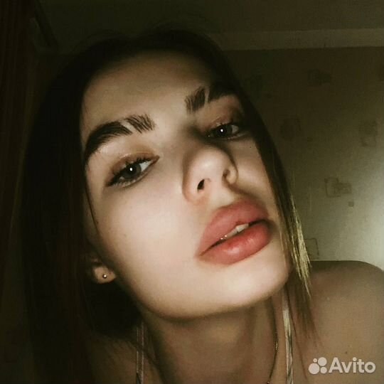 Официантка, менеджер, администратор, хостес, модел