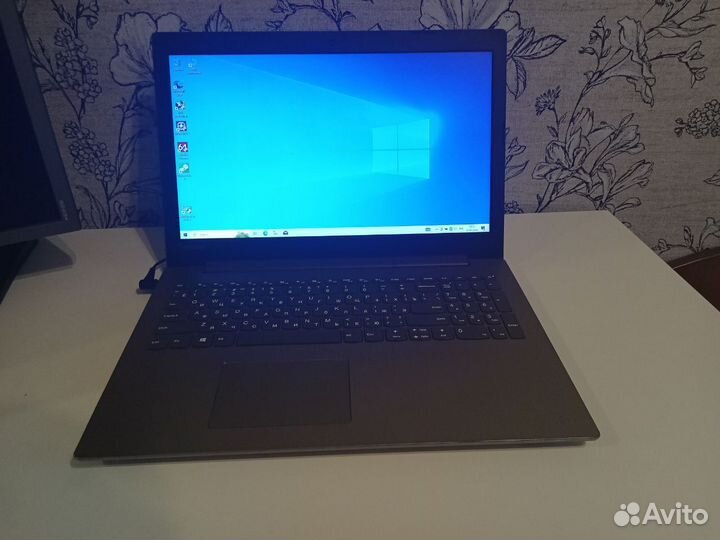 Ноутбук Lenovo Ideapad 330-15ARR