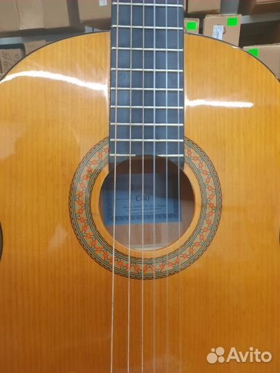 Гитара Yamaha c40