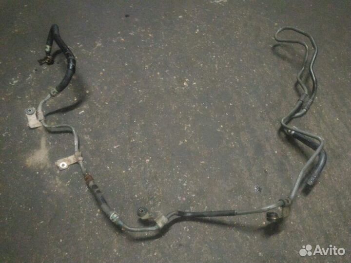 Трубка гур Toyota Avensis T220 1zzfe