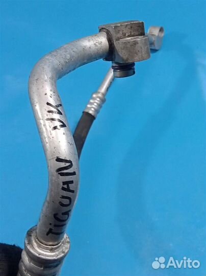 Трубка кондиционера VW Tiguan (2011-2016)