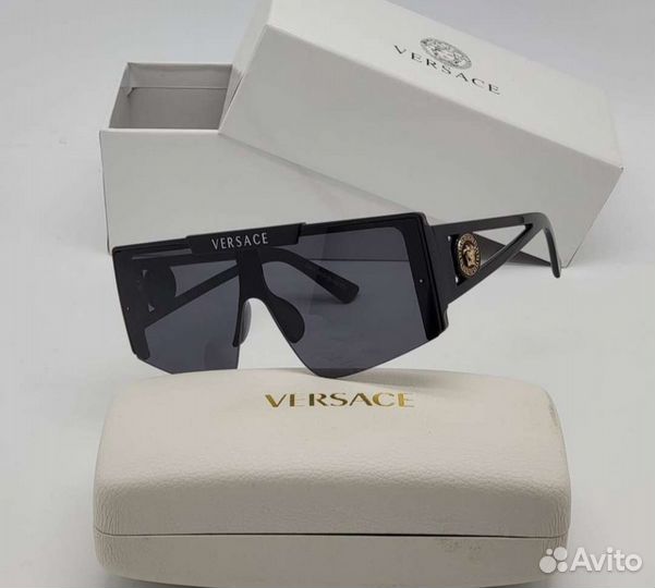 Солнцезащитные очки