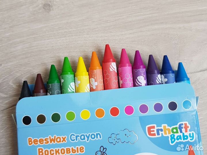 Восковые карандаши яркие