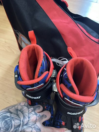 Коньки человек паук