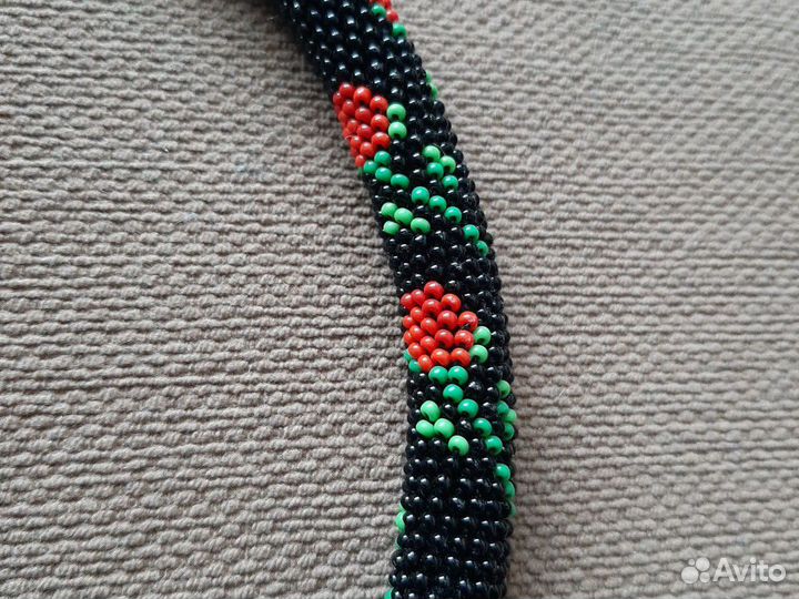 Украшение из бисера, жгут, колье