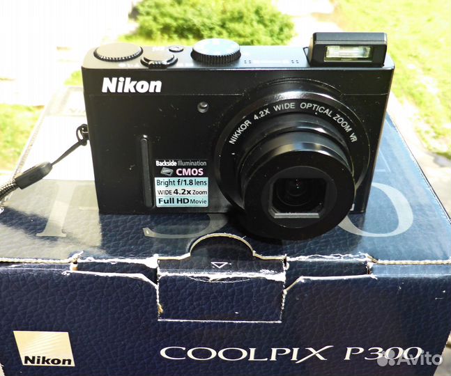 Nikon Coolpix P300.Комплект